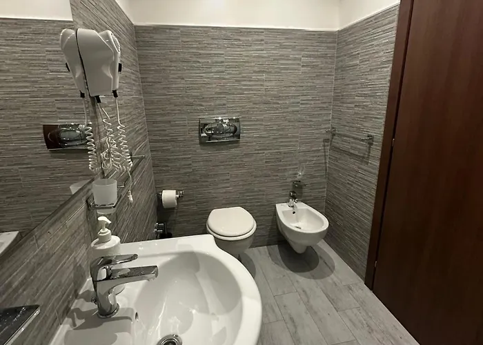 Royal Termini Konukevi 3*