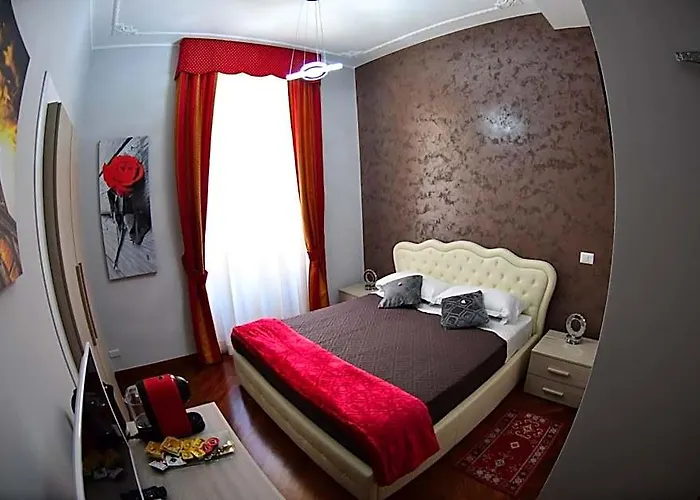 Konukevi Royal Termini 3*
